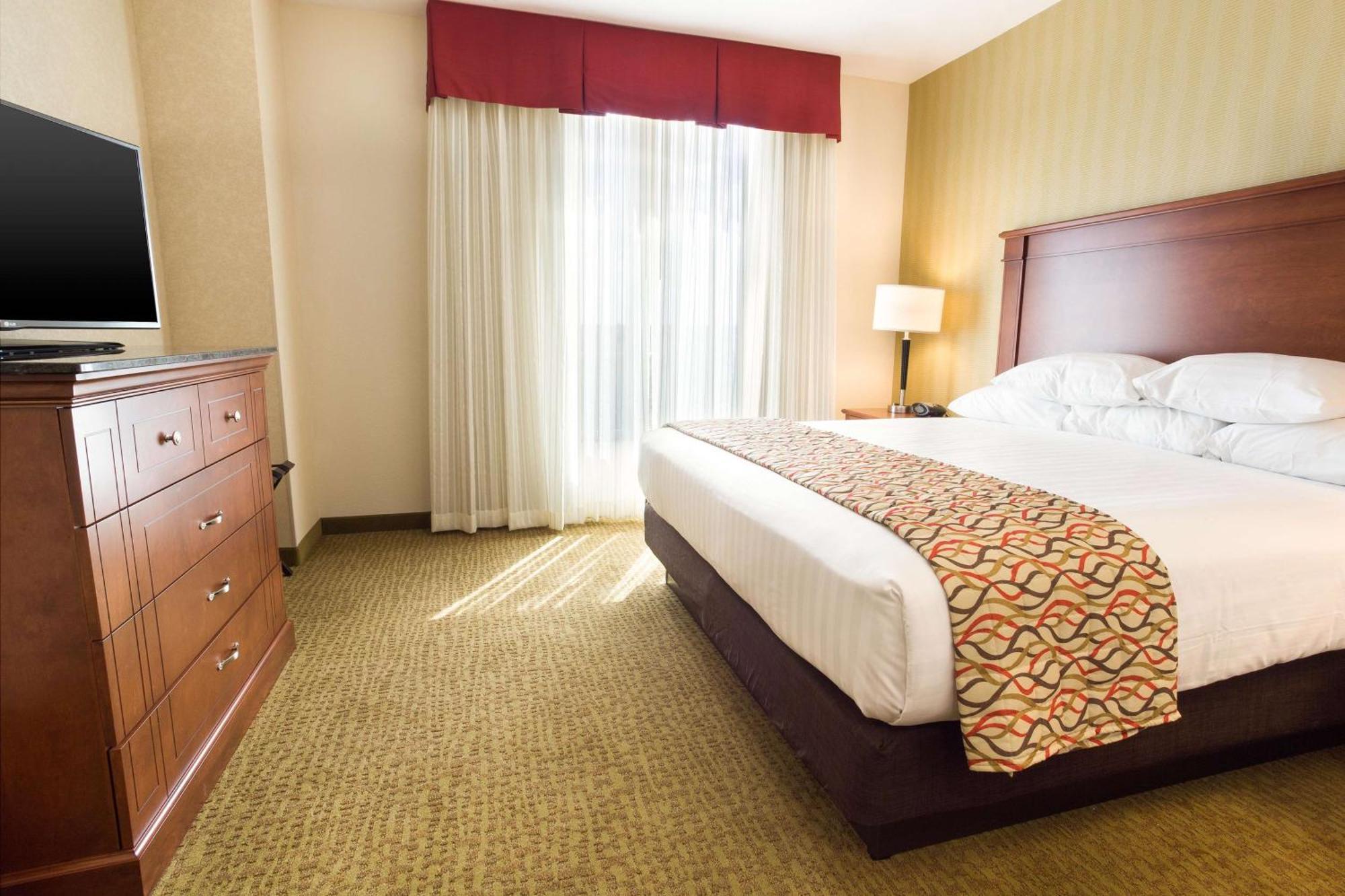 Drury Inn And Suites Denver Central Park Exteriör bild